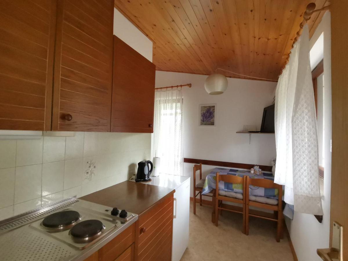 Apartment Studio Zvonka Zambratija  Luaran gambar
