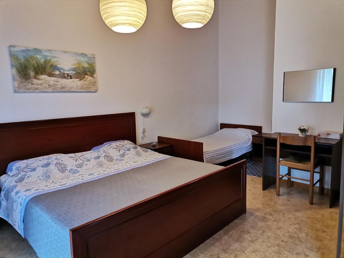 Apartment Studio Zvonka Zambratija  Luaran gambar