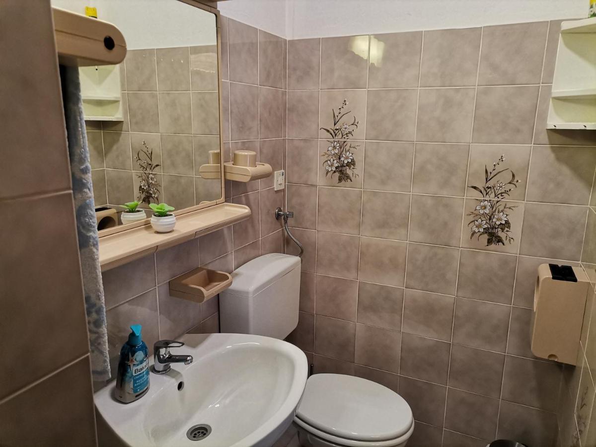 Apartment Studio Zvonka Zambratija  Luaran gambar